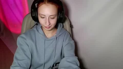 Snapshot of crystallkris chatting on December 31, 2024, 2:29 am Kristina online show from December 31, 2024, 2:29 am