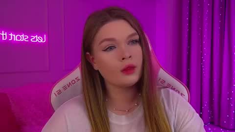 Crystal online show from February 3, 2026, 6:24 pm