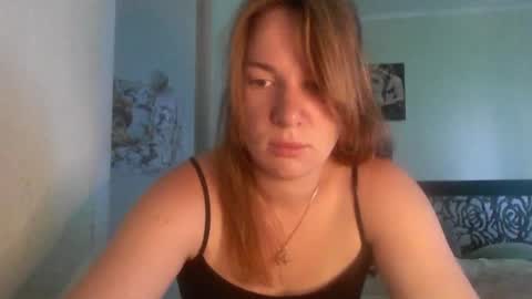 Snapshot of crystalvelvet chatting on July 7, 2026, 8:07 am crystalvelvet online show from July 7, 2026, 8:07 am