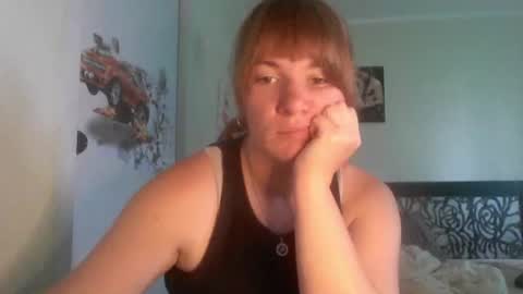 Snapshot of crystalvelvet chatting on July 9, 2026, 7:45 am crystalvelvet online show from July 9, 2026, 7:45 am