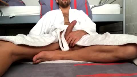 Snapshot of crzcrz chatting on December 22, 2025, 11:35 pm crzcrz online show from December 22, 2025, 11:35 pm