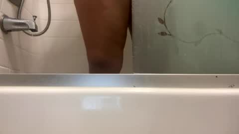 Thick Cuban Laz online show from July 21, 2026, 10:23 pm