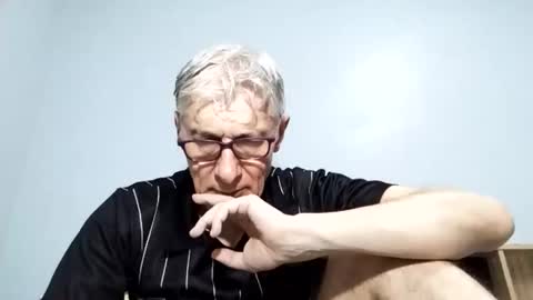 BIG UNCUT HARD COCK online show from September 12, 2025, 2:44 am