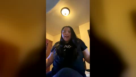 Snapshot of cuckgoddess chatting on April 8, 2026, 12:10 am cuckgoddess online show from April 8, 2026, 12:10 am