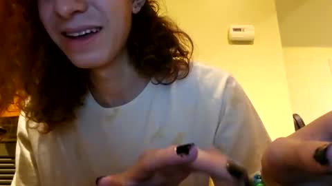 Snapshot of cuddleavenue chatting on September 21, 2025, 3:19 am cuddleavenue online show from September 21, 2025, 3:19 am