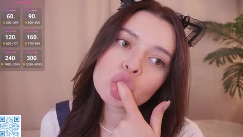 Snapshot of cuddlebyyou chatting on October 21, 2025, 3:46 pm Ellie online show from October 21, 2025, 3:46 pm