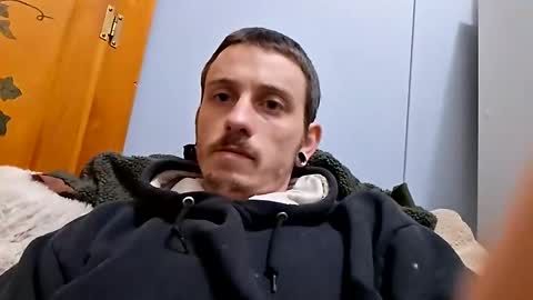 Snapshot of cum4u1524 chatting on March 19, 2026, 10:41 am cum4u1524 online show from March 19, 2026, 10:41 am