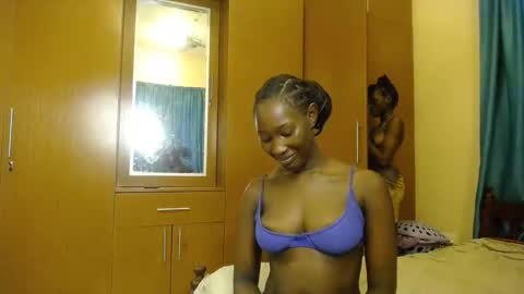 Cammy online show from October 14, 2025, 5:52 am