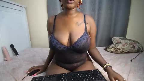 cum_central online show from October 19, 2025, 9:26 pm