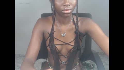 sophie online show from September 25, 2025, 7:23 am