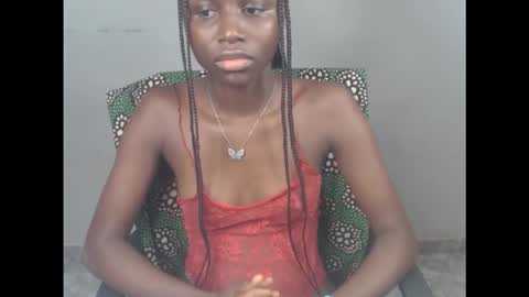 sophie online show from September 30, 2025, 7:13 am