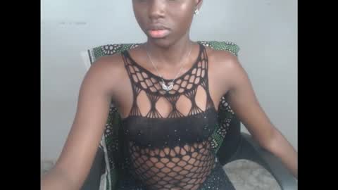 sophie online show from October 11, 2025, 8:02 am