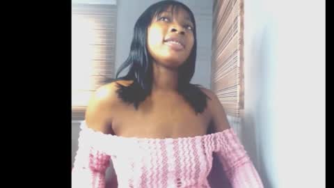 cumebony_petit online show from February 12, 2026, 7:14 am