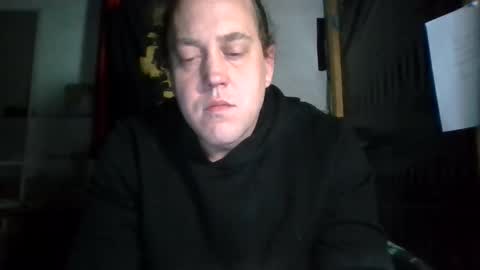 cumfacialxxx online show from December 18, 2025, 1:06 pm