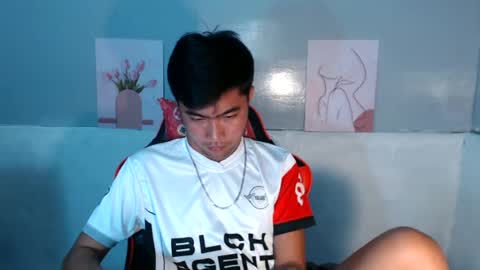 Snapshot of cumhavefun25 chatting on July 3, 2026, 5:08 pm ask me online show from July 3, 2026, 5:08 pm