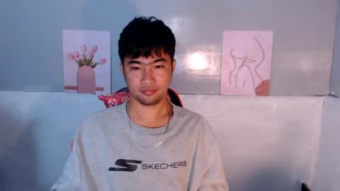 Snapshot of cumhavefun25 chatting on July 10, 2026, 10:45 pm ask me online show from July 10, 2026, 10:45 pm