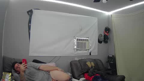 Snapshot of cumingduo69 chatting on December 12, 2024, 7:30 am cumingduo69 online show from December 12, 2024, 7:30 am