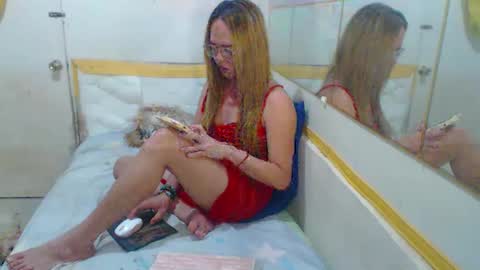 Snapshot of cuml0aded_4u chatting on November 30, 2025, 1:37 pm ABALER online show from November 30, 2025, 1:37 pm