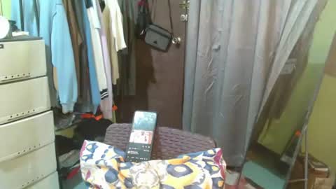 Snapshot of cumloader_ian4u chatting on October 23, 2025, 6:28 pm IAN online show from October 23, 2025, 6:28 pm