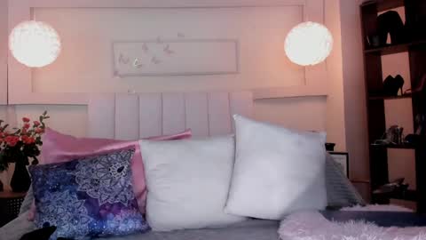 Cumming Loving online show from April 5, 2026, 6:27 pm