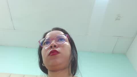 Snapshot of cumontitsxxx chatting on January 19, 2025, 11:34 am Cumontitsxxx online show from January 19, 2025, 11:34 am