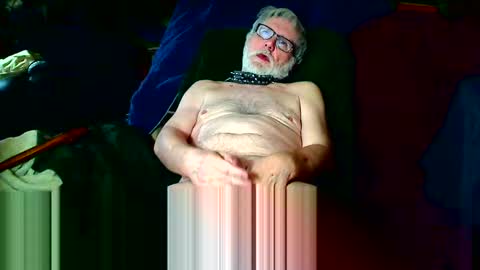 cumpig54 online show from April 17, 2026, 7:33 am