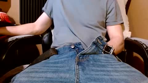 cumshard35 online show from April 3, 2026, 4:21 am