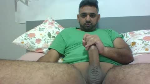 cumshoweruk online show from October 8, 2025, 4:04 pm