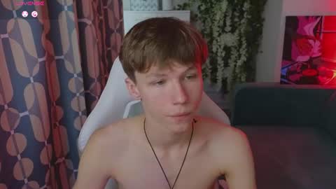 cumte_boy online show from July 9, 2026, 1:42 am