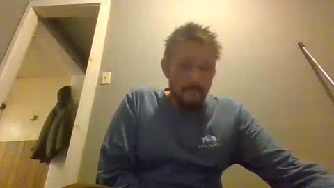 Snapshot of cuntreeboy68 chatting on December 4, 2024, 5:27 am Bash online show from December 4, 2024, 5:27 am