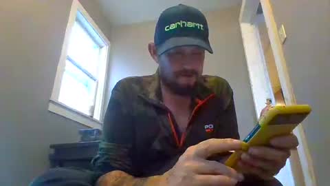 Snapshot of cuntreeboy68 chatting on December 11, 2024, 4:09 pm Bash online show from December 11, 2024, 4:09 pm