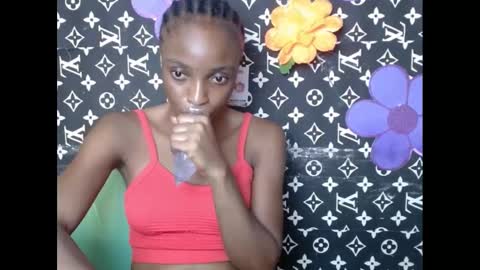 Snapshot of cupidxdoll chatting on February 14, 2025, 12:03 pm cupidxdoll online show from February 14, 2025, 12:03 pm