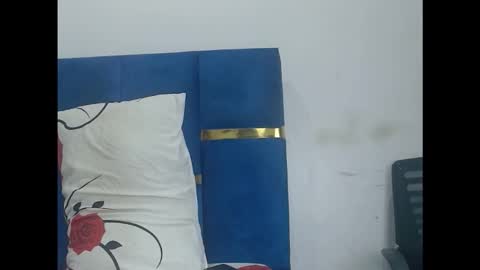 cupidxdoll online show from February 10, 2026, 12:59 am