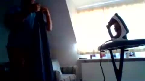 curiousax77 online show from July 8, 2026, 1:37 pm