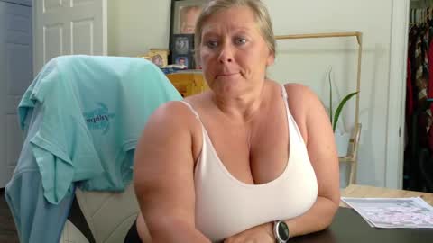 curious couple online show from April 15, 2026, 5:42 pm