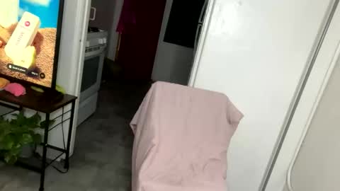 curliegirlee online show from March 12, 2026, 2:50 am