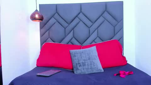 Snapshot of curly_cataleya chatting on February 28, 2026, 7:59 pm Cataleya online show from February 28, 2026, 7:59 pm