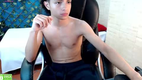 curly_phillip online show from July 29, 2026, 8:40 pm