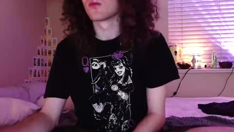 Snapshot of curlydelicious chatting on March 3, 2026, 2:50 am curly fries online show from March 3, 2026, 2:50 am