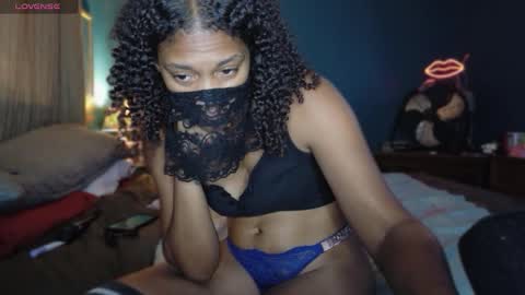 Curlynony online show from October 10, 2025, 5:12 pm