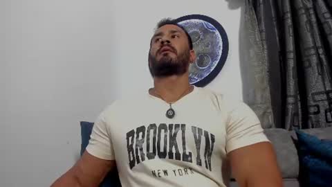 Snapshot of curt_x chatting on July 19, 2026, 5:44 am Curt online show from July 19, 2026, 5:44 am