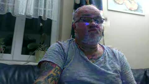 curtus14 online show from February 24, 2026, 9:57 pm