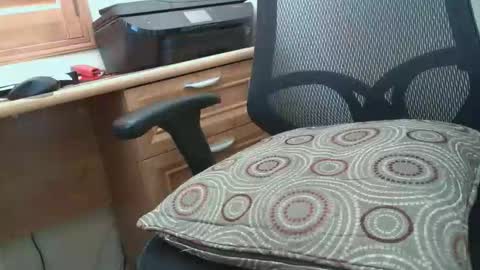 Snapshot of curvedpenisguy86 chatting on April 27, 2026, 8:18 pm curvedpenisguy online show from April 27, 2026, 8:18 pm