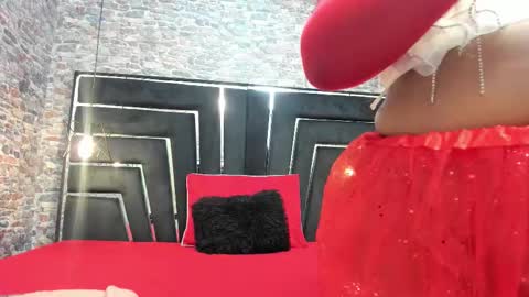 Alyanna  online show from October 31, 2025, 12:06 pm