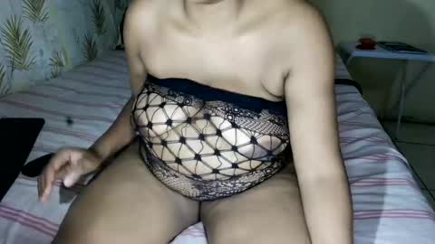 Snapshot of curvybae45 chatting on July 1, 2026, 3:34 pm curvybae45 online show from July 1, 2026, 3:34 pm