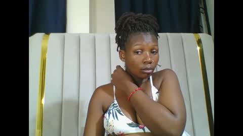 Snapshot of curvybootyj chatting on January 26, 2025, 12:26 am CuteJJudy online show from January 26, 2025, 12:26 am