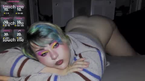Snapshot of curvygothfemboy chatting on February 16, 2025, 4:09 am Curvygothfemboy online show from February 16, 2025, 4:09 am