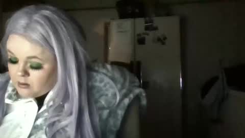 dahlia -kim online show from March 18, 2026, 12:14 am