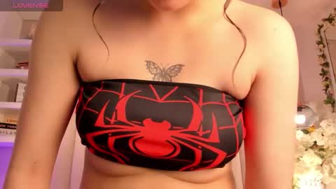 Amber  online show from October 13, 2025, 7:36 pm