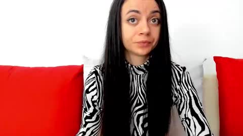 cute_angel95 online show from March 11, 2025, 6:10 am